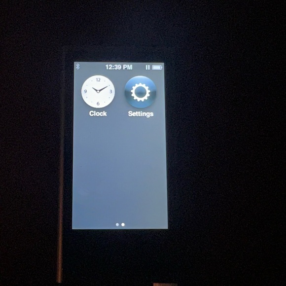 Apple iPod Nano 7th Generation. Pristine Condition! - Picture 14 of 16